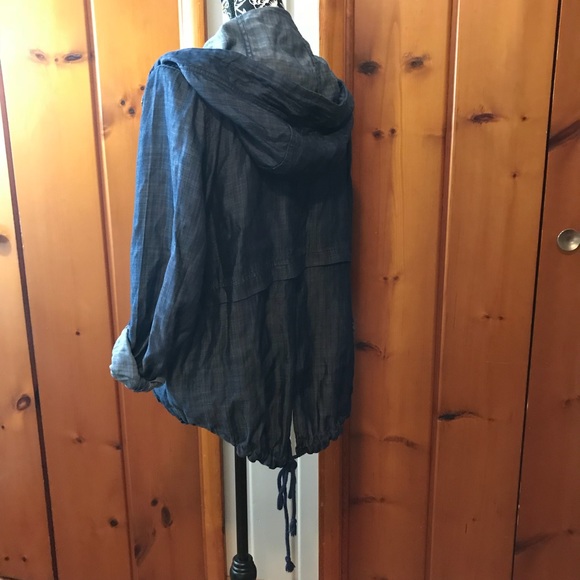 *SOLD* PEACE LOVE WORLD TENCEL ANORAK DENIM JACKET - Picture 4 of 6